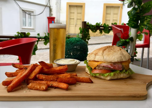 Snack-Bar Chop-Shop