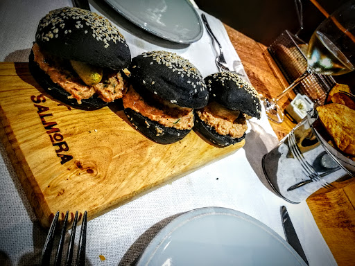 Salmora - Live Kitchen & Bar