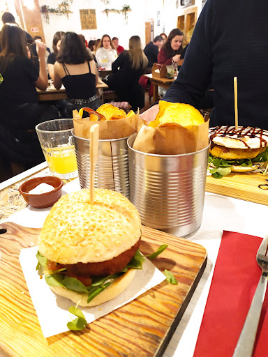 Q.b. Restobar