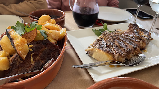 Pedra Azul Restaurant