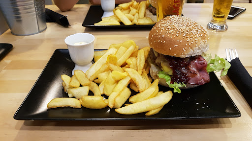 Lisbon Burger House & Pizza