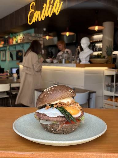 Emilia Brunch & Cocktails