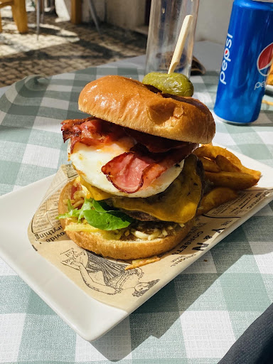 Guaro´s Burger Bar