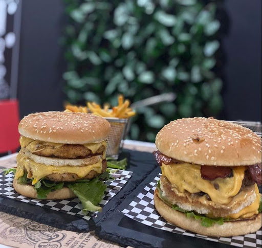 Brutus Bar & Café