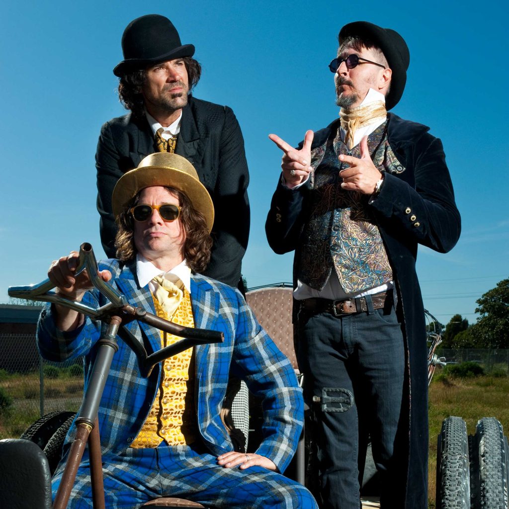 Primus 1 Primus: Ícone do Rock Alternativo – Imagem Oficial em Alta Qualidade