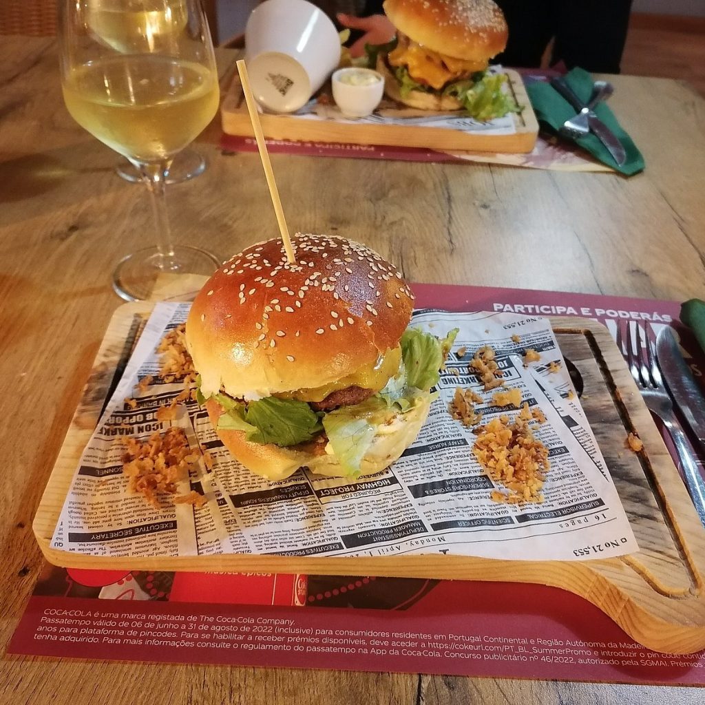 As Melhores Hamburguerias em Arouca 1 As Melhores Hamburguerias em Arouca – Sabores Únicos e Irresistíveis