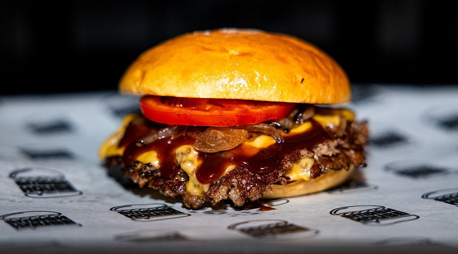 Smash House Burger 1 Hambúrguer Smash House Perfeito: Sabor Intenso e Suculento