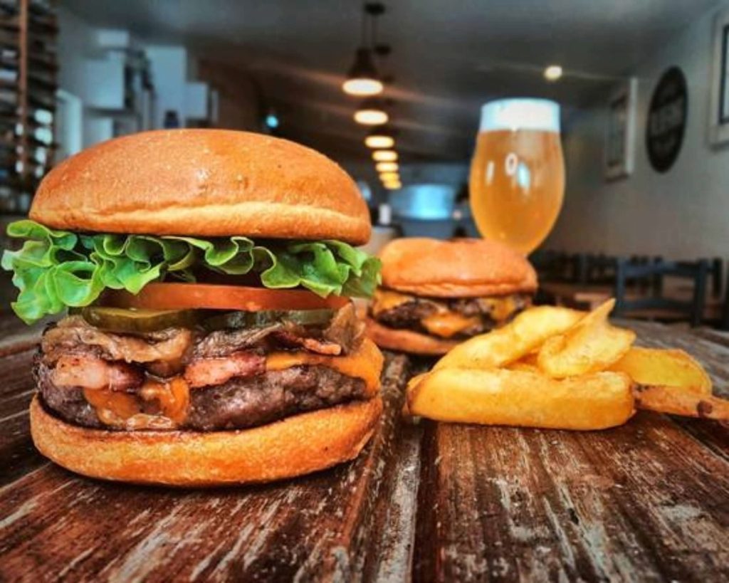Oltre Hamburgueria Setúbal 1 Oltre Hamburgueria Setúbal – Melhor Hambúrguer Artesanal em Setúbal
