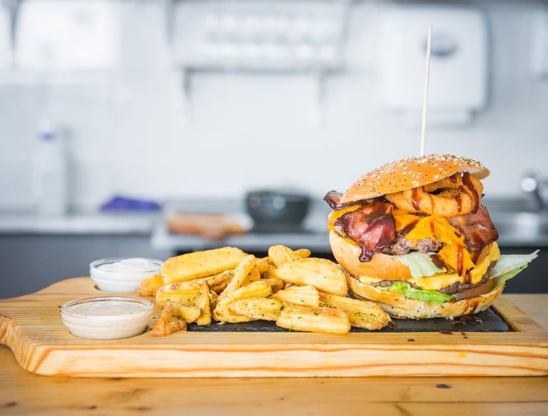 2Burger 1 2Burger: Hambúrguer Artesanal Delicioso e Suculento – Sabor Inigualável!