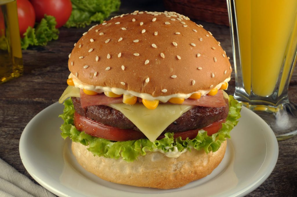 Happy Burger 1 Hambúrguer Feliz: Sabor e Alegria em Cada Mordida